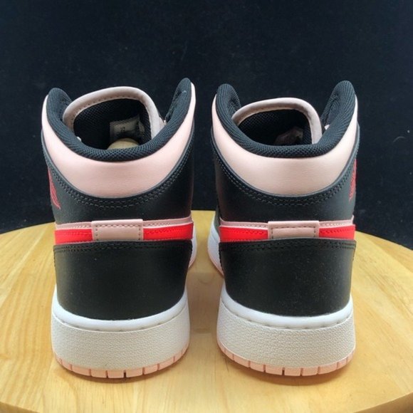 Nike Air Jordan 1 Mid GS Atmosphere Black Pink Women's size 5.5 554725-604 - Picture 7 of 9